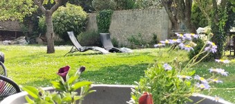 Quiet little haven 5 kms from the port of La Rochelle 