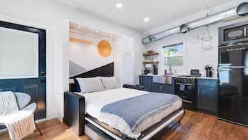 1 soverom, wi-fi (inkludert) og sengetøy