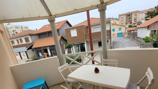 Outdoor dining - Duplex 100 m from the beaches, for 4/5 people in Mimizan plage (MIMIZAN)