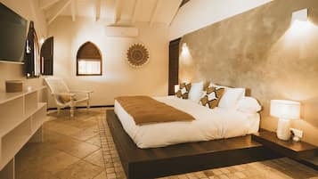 Superior Suite | 1 bedroom, premium bedding, in-room safe, desk