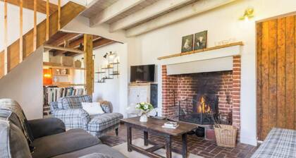 Quiet Norman house on 1 hectare of land on the edge of a forest