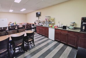 Desayuno continental incluido todos los días