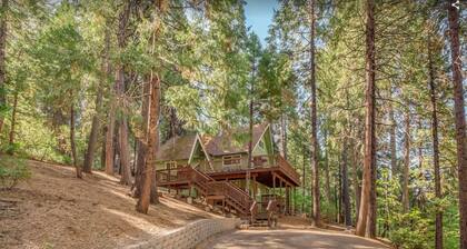 Serene Skylit Stays in BLS with access to Lakes, Pool & Many Amenities