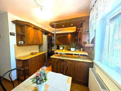 Holiday home near the eco-centre, with WiFi, air conditioning and swimming pool