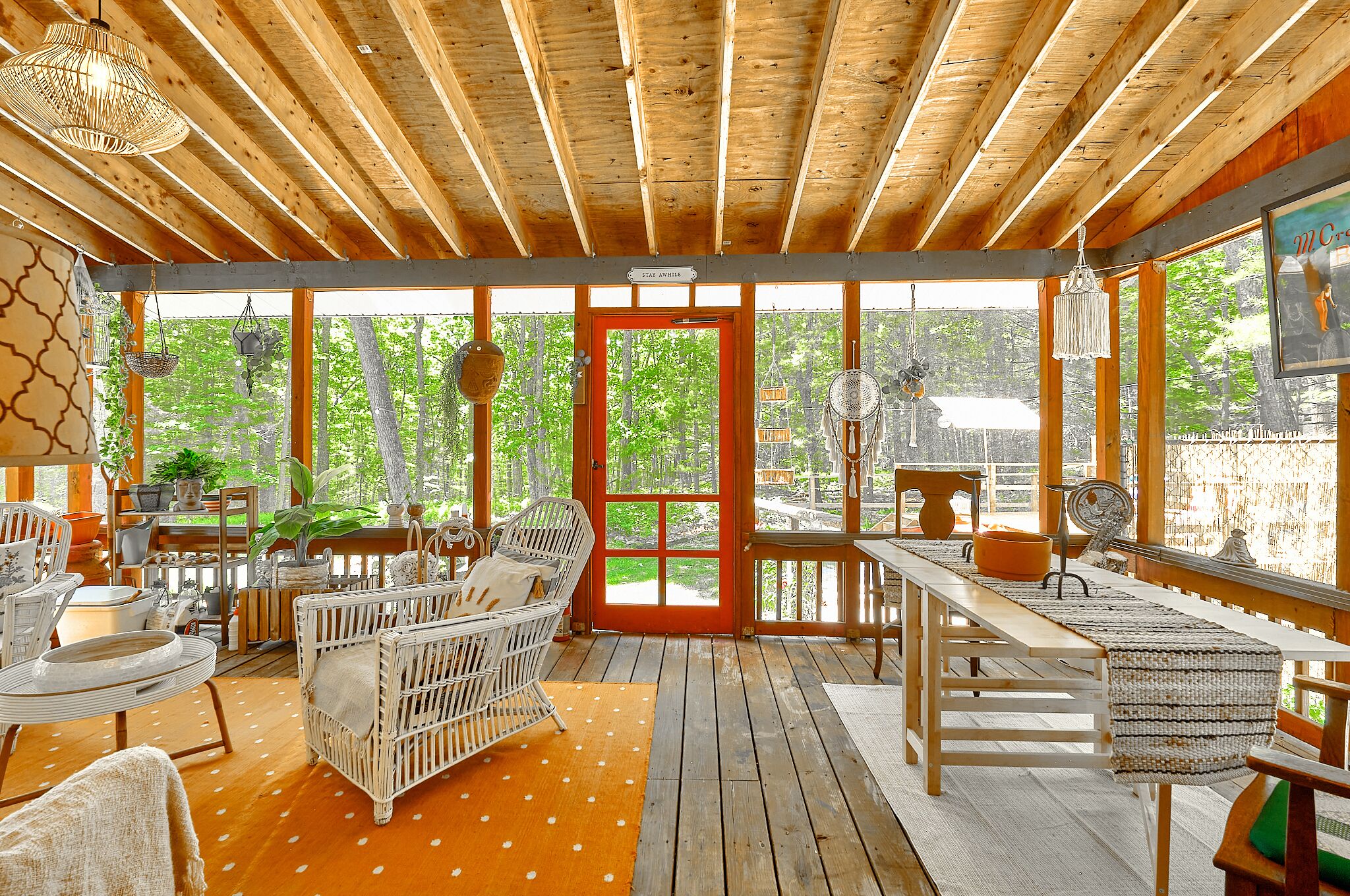 HAWK & BEAR – cozy cottage in nature with cowboy pool, 20+ mins to Bethel Woods.