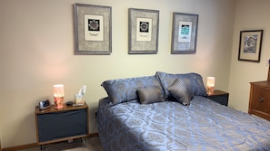 3 Schlafzimmer, Schreibtisch, Bügeleisen/Bügelbrett, kostenloses WLAN