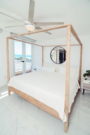 4 bedrooms, iron/ironing board, travel cot, WiFi