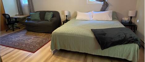 4 chambres, bureau, Wi-Fi, draps fournis