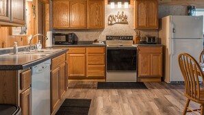 Coffee/tea maker, fridge, microwave, oven - Beachfront Cabin Steps from the Water (Cedar River)