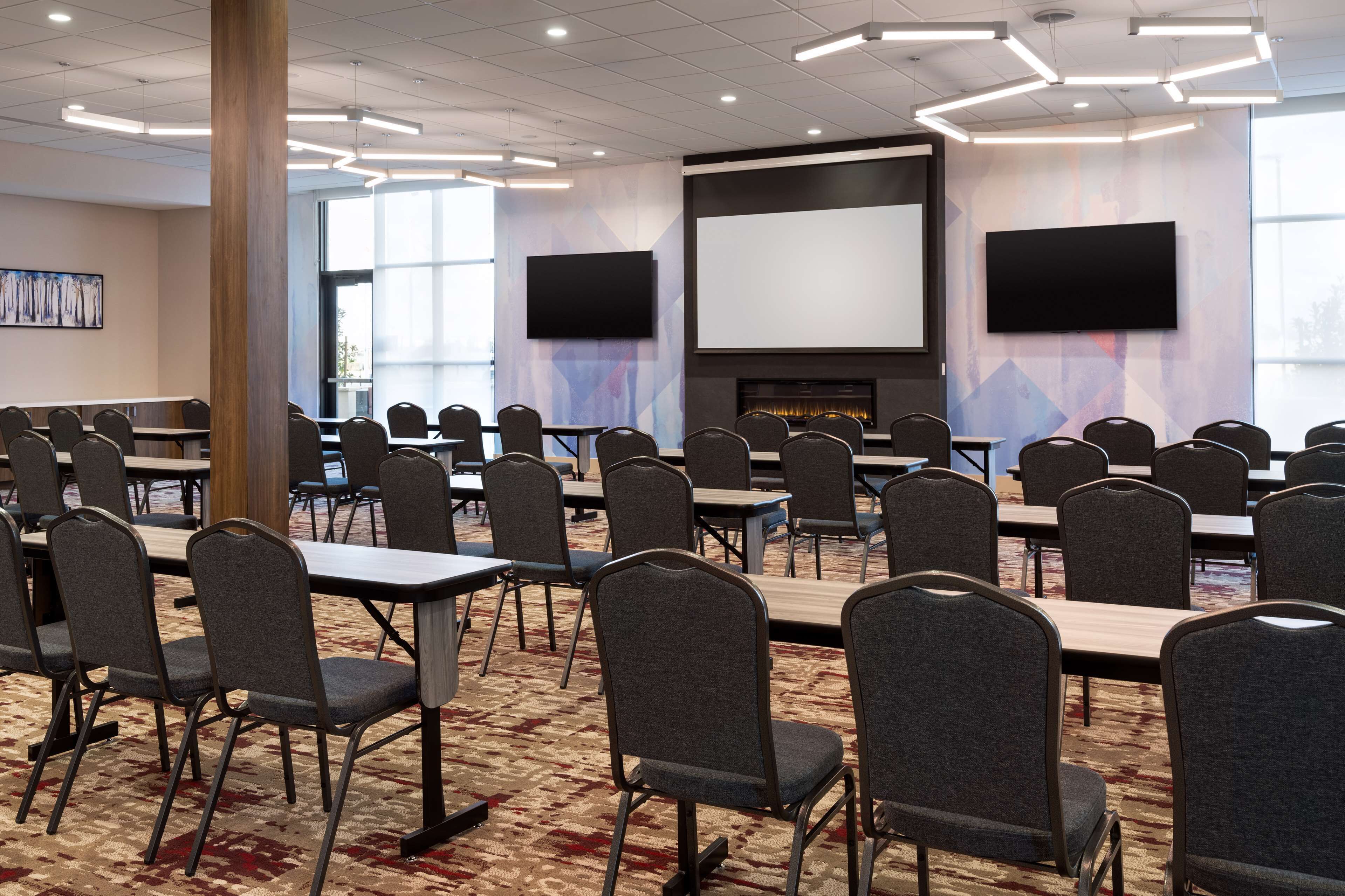 Foto - Hilton Garden Inn Visalia, Ca