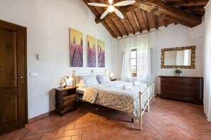 14 dormitorios, wifi, ropa de cama