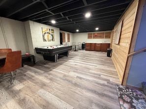 Spielezimmer