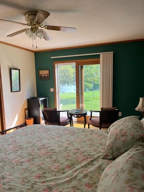 3 soverom, skrivebord, wi-fi (inkludert) og sengetøy