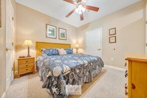 2 bedrooms, iron/ironing board, Internet, bed sheets