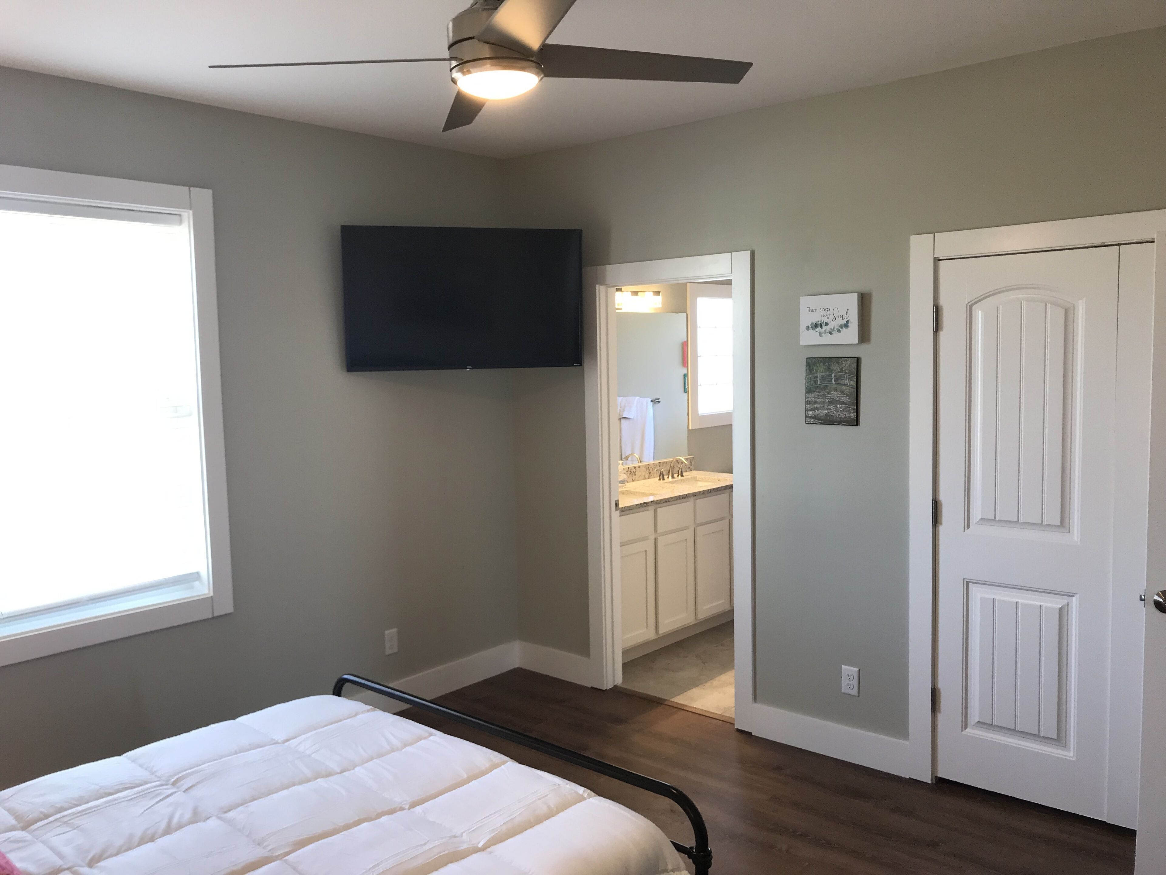 3 多间卧室、熨斗/熨衣板、免费 WiFi、床单