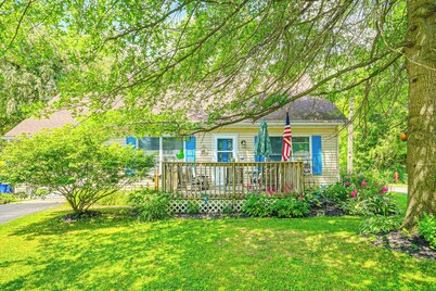 Walk to Owasco Lake: Auburn Home w/ Hot Tub