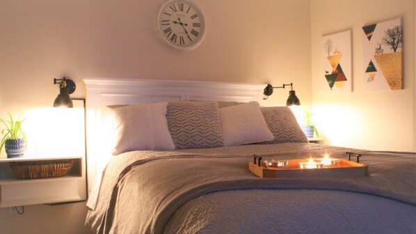 1 bedroom, in-room safe, iron/ironing board, free WiFi