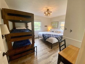 2 habitaciones, escritorio, cuna de viaje y wifi gratis