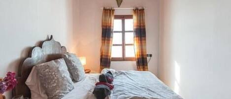 1 bedroom, WiFi, wheelchair access