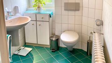 Dusch, hÄrtork och handdukar