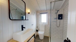 Shower, towels