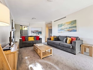 TV, offices - Surfside 1—An Unforgettable Yallingup Experience (Yallingup)
