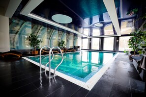 Indoor pool - Jonathan Spa ESTATE (Amatciems)