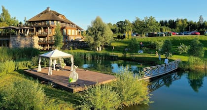 Jonathan Spa ESTATE