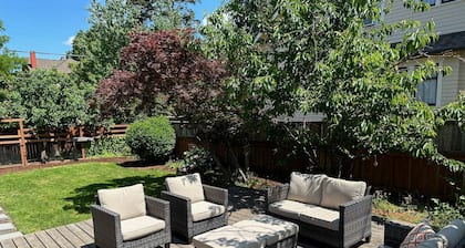Incredible Central Newberg Location, Dog Friendly, Fully Fenced Yard, Entirely Updated, Next to Park