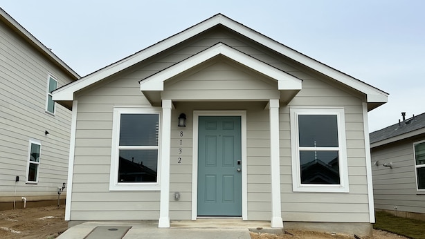 Unclassified image, 1 of 19, button - Lackland-area new cozy 2 bedroom home (San Antonio)