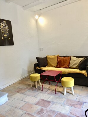 Living area - Little Saint-Rémoise (Saint-Rémy-de-Provence)