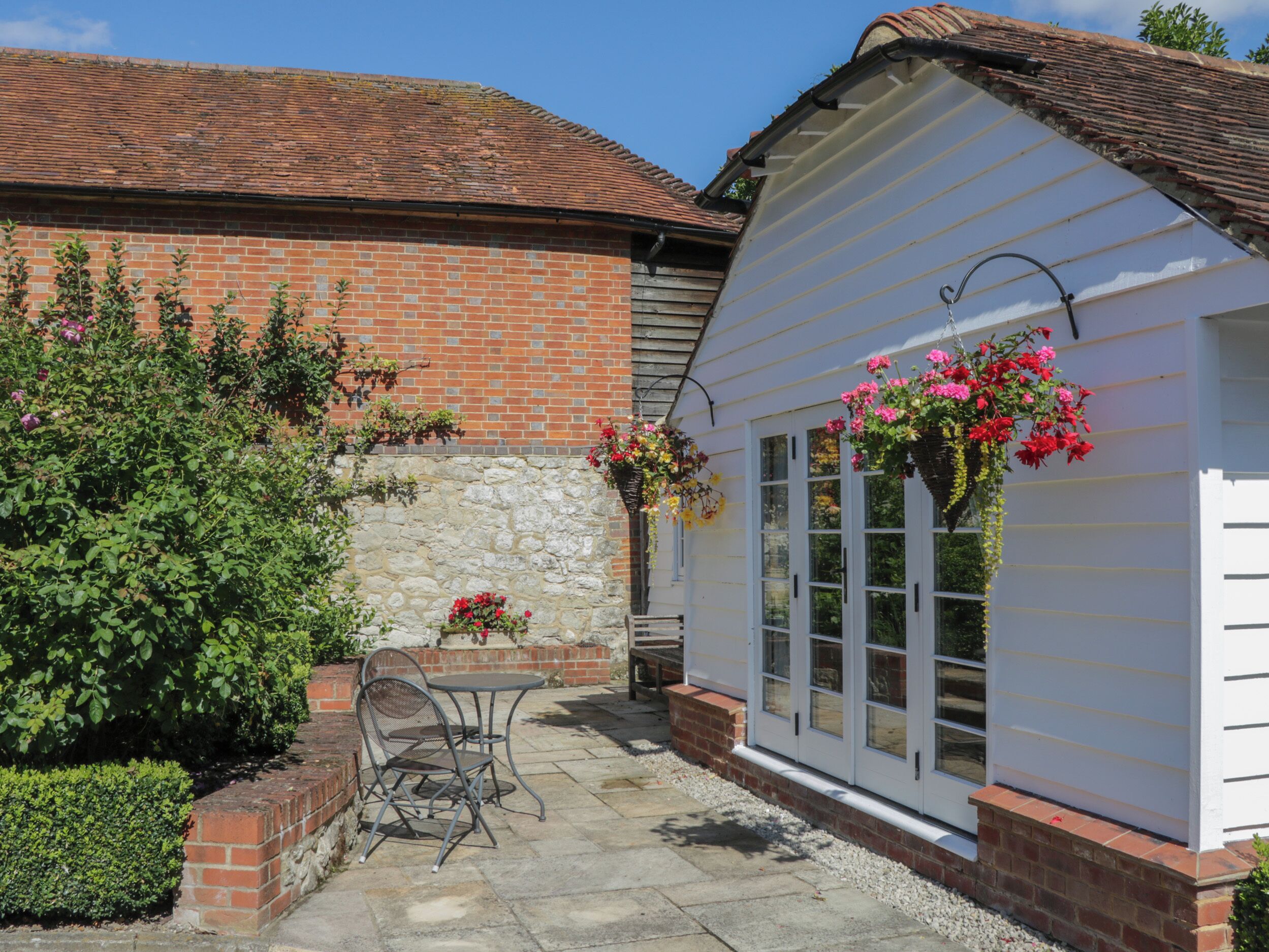 Cottage | Property grounds