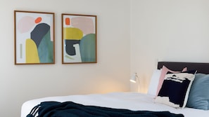 3 Schlafzimmer, Schreibtisch, Bügeleisen/Bügelbrett, kostenloses WLAN