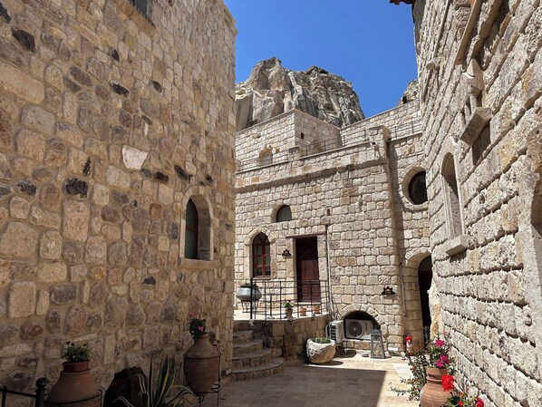 View from room - Under Cave Hotel (Ürgüp)