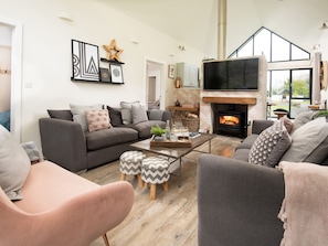 Cottage | Interior