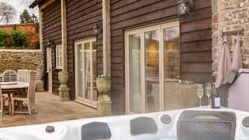 Cottage | Spa
