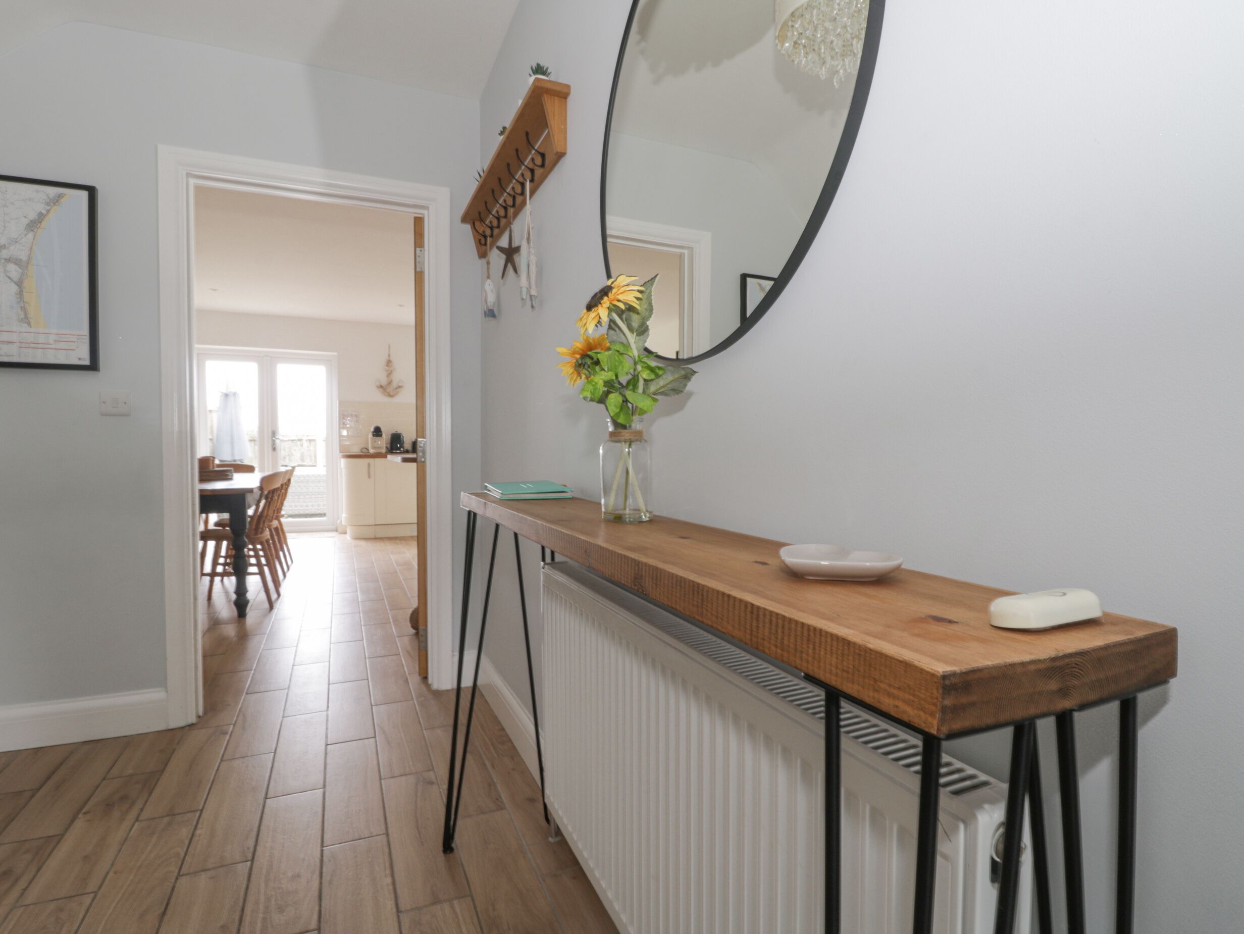 Cottage | Interior