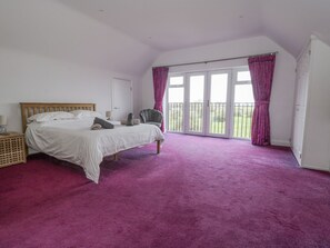 Cottage | Interior - The Hideaway Beach House (New Romney)