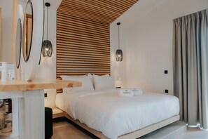 Tomannsrom – deluxe | Minibar, safe på rommet, blendingsgardiner og lydisolert