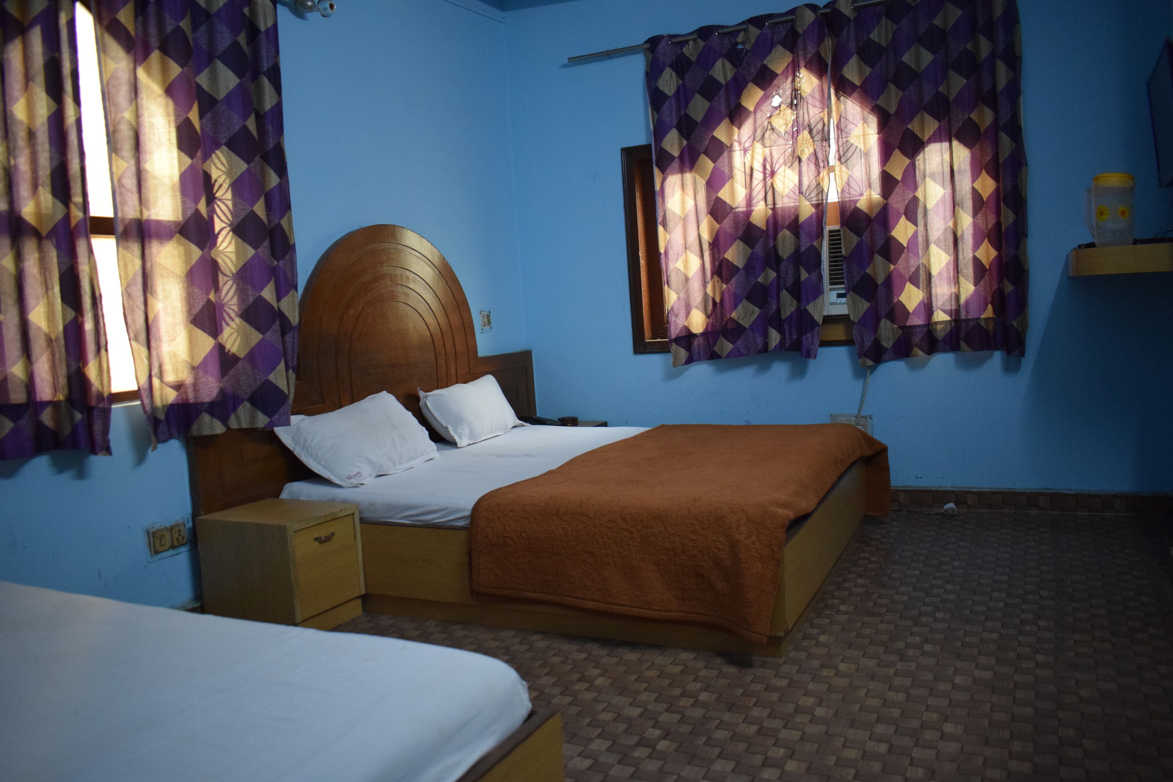 Photo - Hotel Ashoka Continental Near New Delhi Railway station