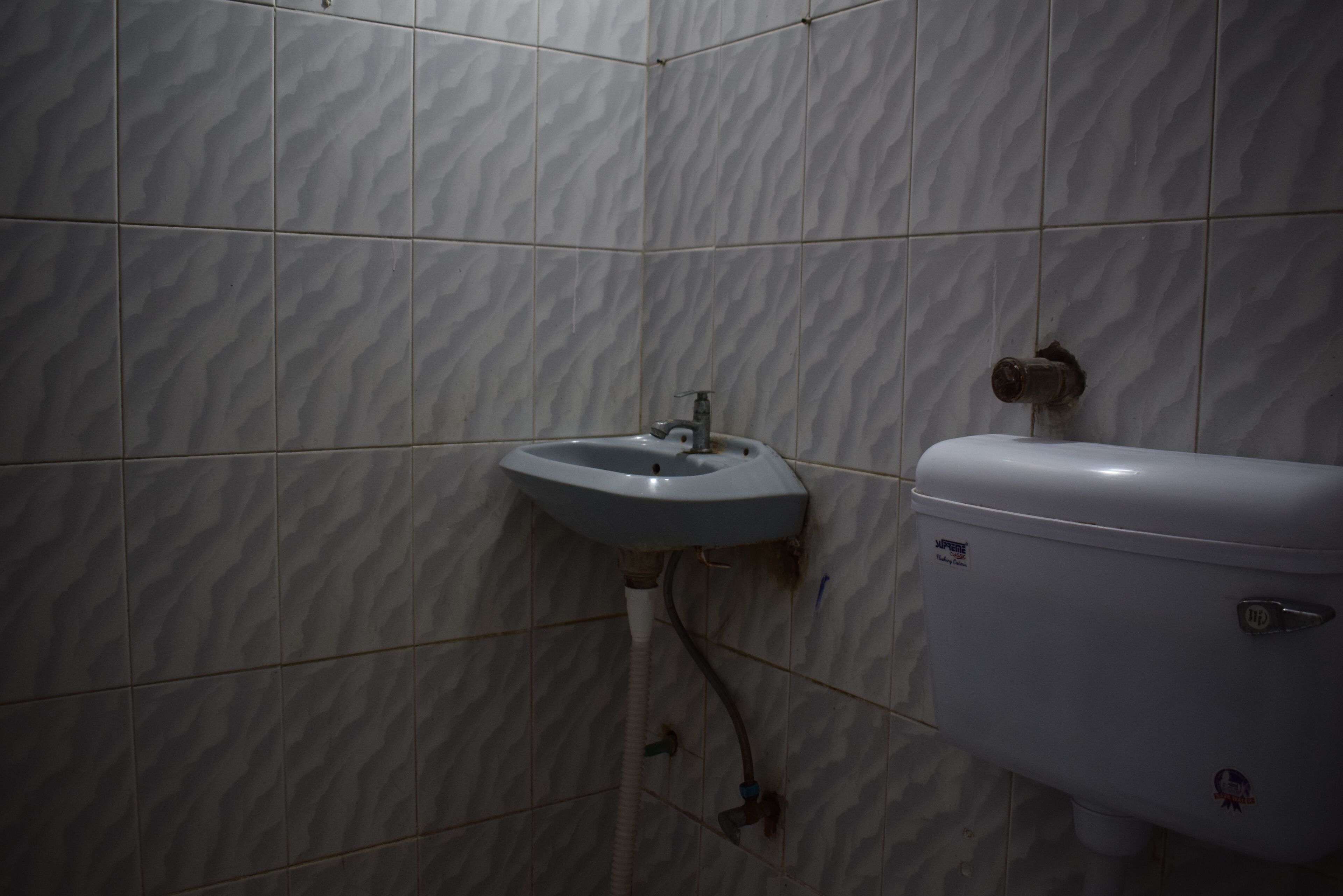 Photo - Hotel Ashoka Continental Near New Delhi Railway station