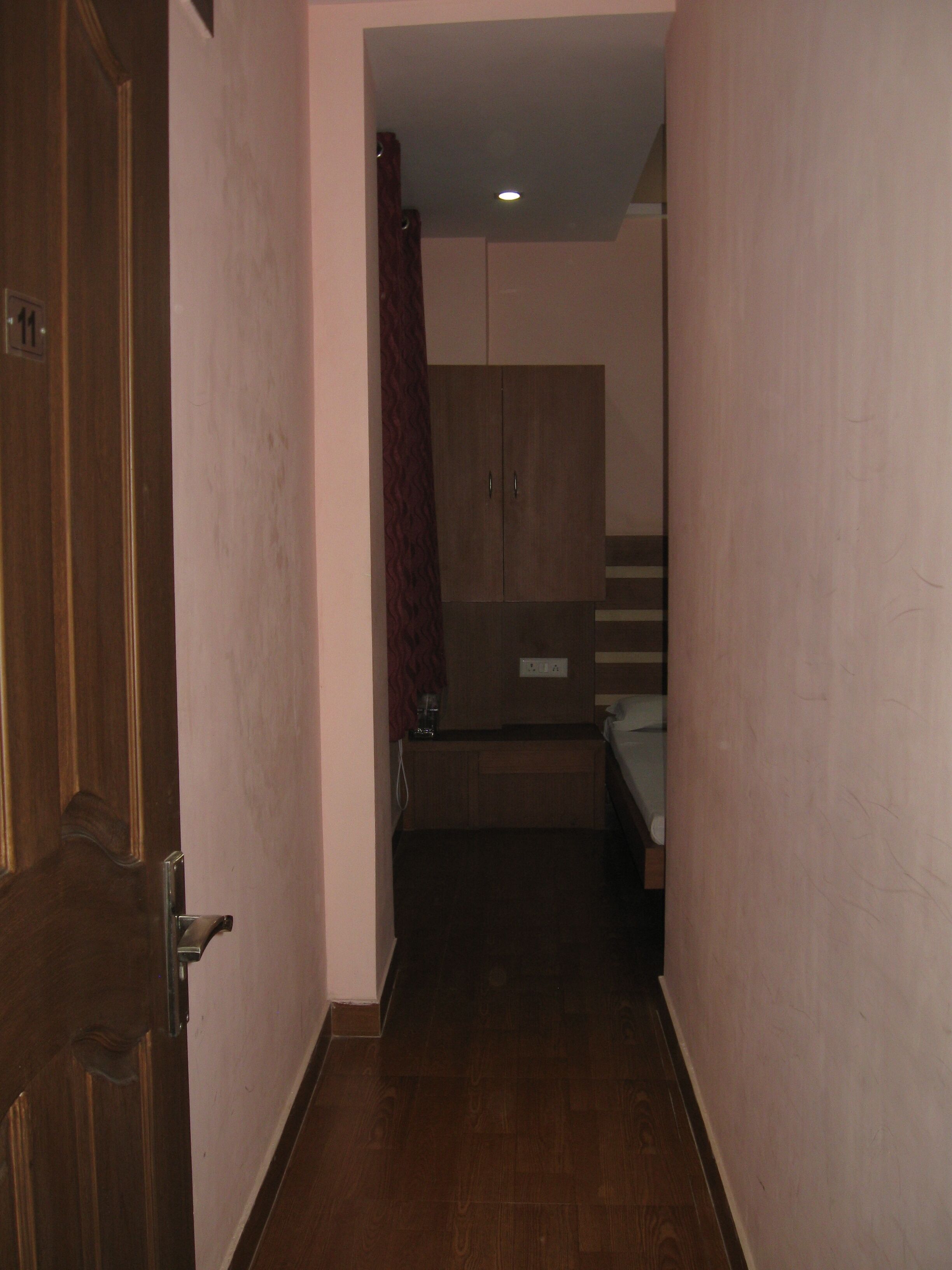 Photo - Hotel Ashoka Continental Near New Delhi Railway station