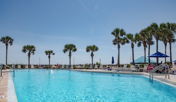 Outdoor pool, a heated pool