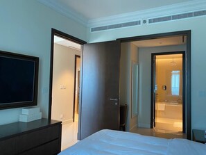 2 Schlafzimmer, Schreibtisch, Bügeleisen/Bügelbrett, WLAN