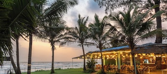 Amadi Beach Front Resort