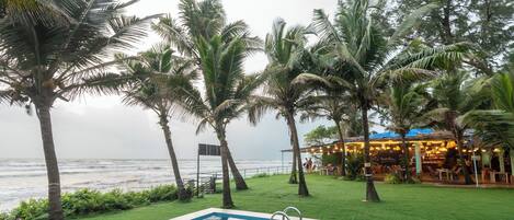 Piscina a l'aire lliure