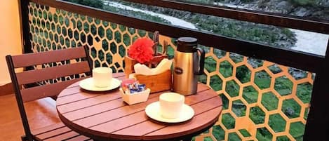 Deluxe Double Room | Balcony