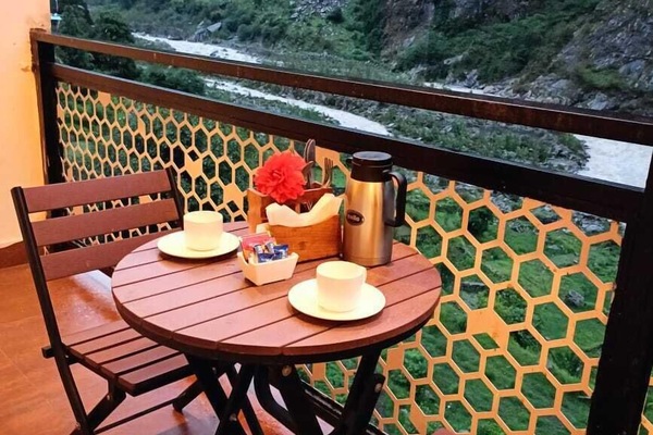 Deluxe Double Room | Balcony