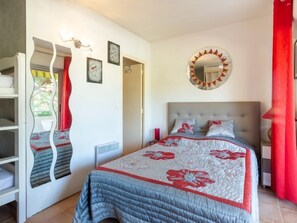 1 camera, ferro/asse da stiro, Wi-Fi