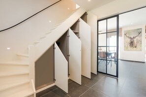 Interior - Chic Villa in Comines-Warneton with Garden (Comines-Warneton)